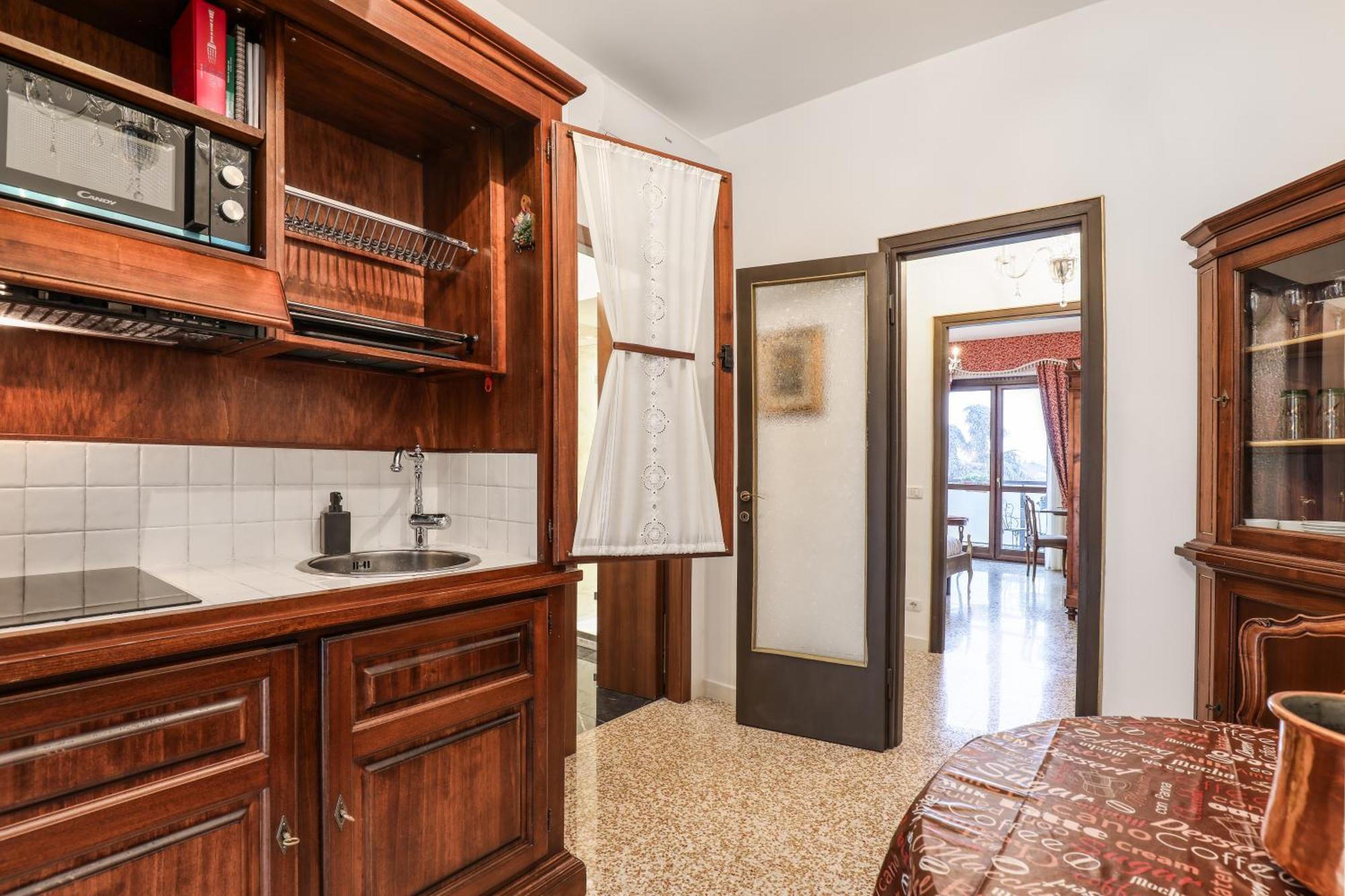 Suite Angolo Alla Stazione - Appartamento Con Terrazzo Panoramico Pavia Dış mekan fotoğraf